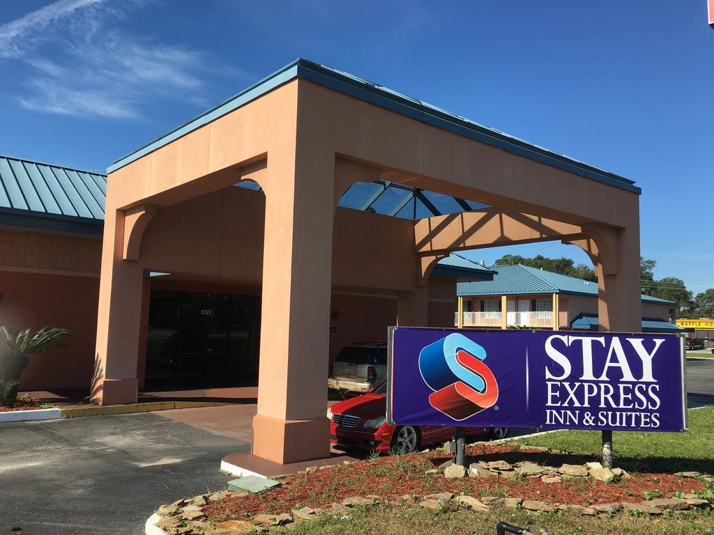 Econo Lodge Brunswick I-95 Екстер'єр фото