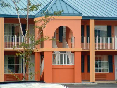 Econo Lodge Brunswick I-95 Екстер'єр фото