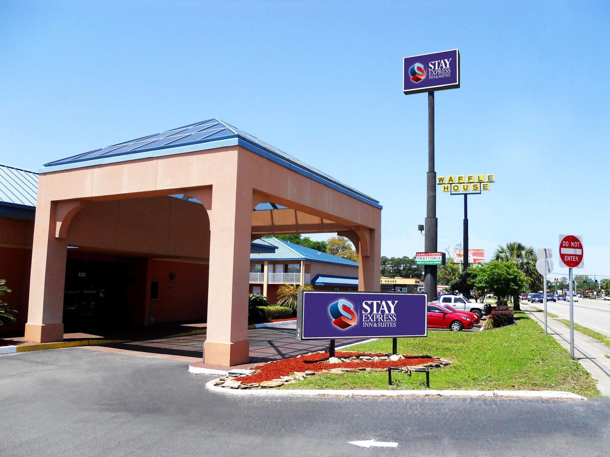 Econo Lodge Brunswick I-95 Екстер'єр фото