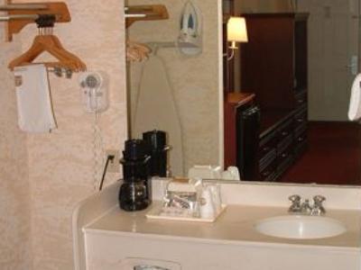 Econo Lodge Brunswick I-95 Екстер'єр фото